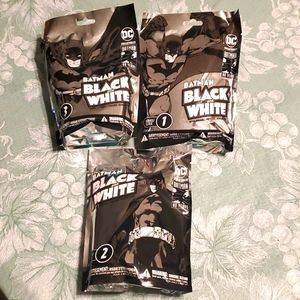 New 3 DC Batman Black and White Mini Figure